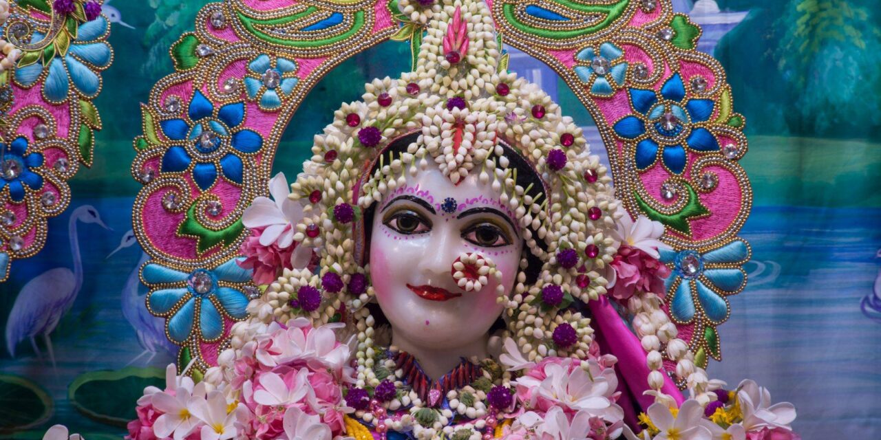 Radhastami extract from Srila Prabhupada & Radhikastakam sung by HH Bhakti Caru Maharaja