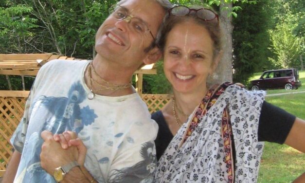 Passing away of Karnamrta Das